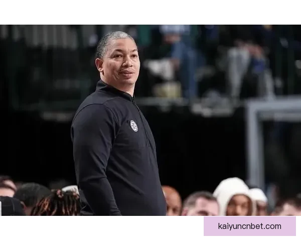 泰伦卢：小卡保持健康是关键 感谢哈登祖巴茨等球员贡献