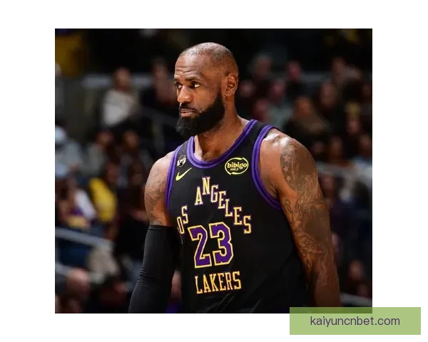 41岁詹皇单核冲击季后赛湖媒晒18詹高呼信赖死亡之瞳再临世